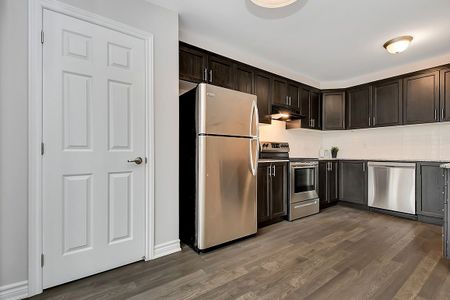 For Lease - 135 Lanceleaf Way, Kanata, Ontario - Photo 3