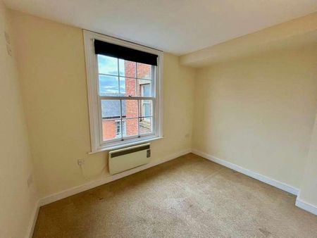 High Street, Banbury, OX16 - Photo 5