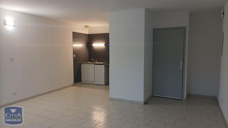Location Appartement 1 pièce 35m² MONTAUBAN 82000 - Photo 4