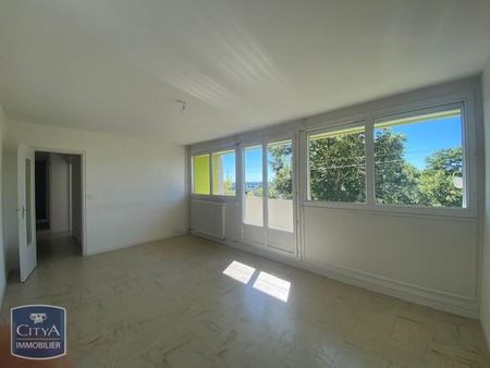 Location Appartement 4 pièces 80m² POITIERS 86000 - Photo 2