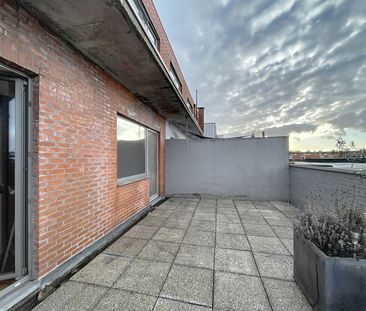 Appartement op de eerste verdieping met 2 slaapkamers en zeer ruim ... - Foto 1