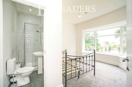 6 bedroom semi detached to rent Bankfield Road, Liverpool, Merseyside, L13 - Photo 3