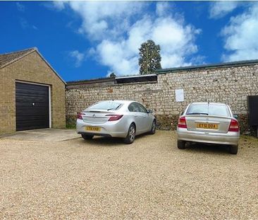 High Street - Photo 4