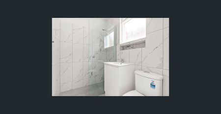 Bright and Modern Ground-Floor Apartment – Walk to Trams, Shops & Parks! Bed and couch included! - Photo 5