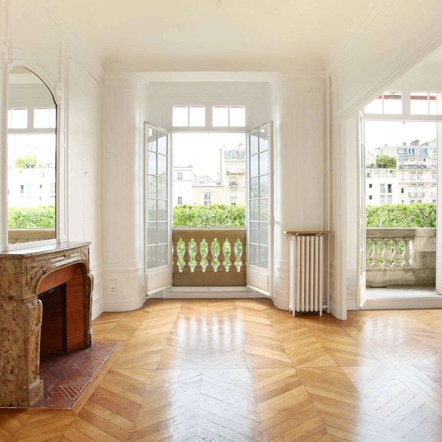 Location appartement, Paris 7ème (75007), 4 pièces, 89.76 m², ref 85419230 - Photo 1