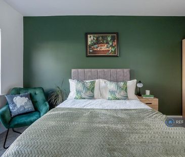 1 bedroom in a house share to rent - Photo 5