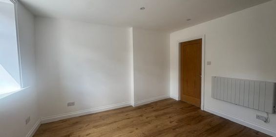 Gisburn Road, Barrowford - Photo 3