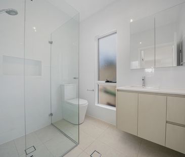 Brand New Granny Flat With 2 Toilets - Photo 2