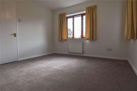 Cygnet Close, Alvechurch, Birmingham, Worcestershire, B48 - Photo 3