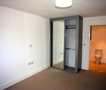 Pavilions, Clarence Road, Windsor,SL4 - Photo 3