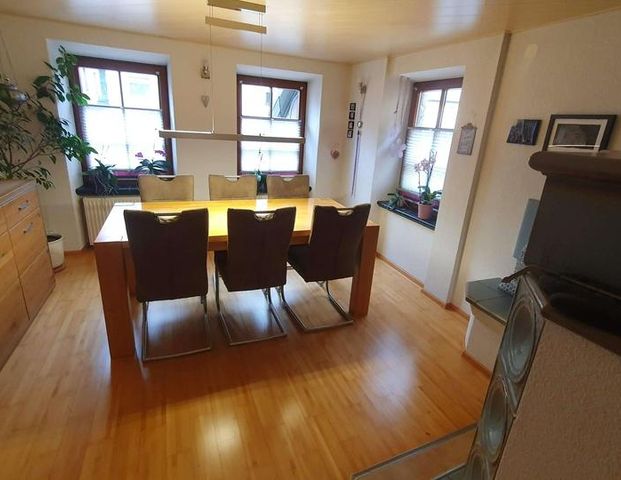 Großzügige 5-Zimmer-Wohnung mit historischem Charme in Weinsberg-Grantschen – von privat - Photo 1