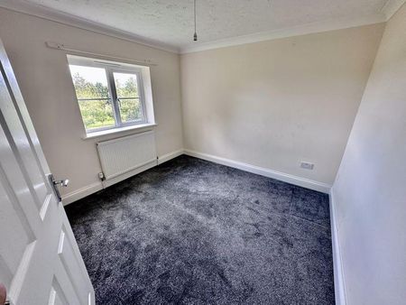 5 bedroom detached house to rent - Photo 5