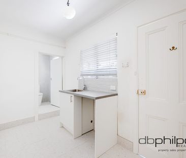 Freshly Updated Character Home in Leafy Evandale - Photo 4