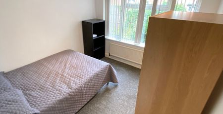 Headingley Mount, Headingley, Leeds, LS6 3EW - Photo 3