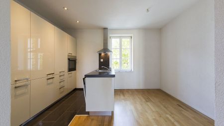 NÄTÜRLICH, MODERN UND EINFACH ZEITLOS - MIT BALKON - Photo 2
