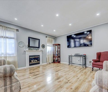 For Lease - 1059 Songbird Drive, Oshawa, Ontario - Photo 4