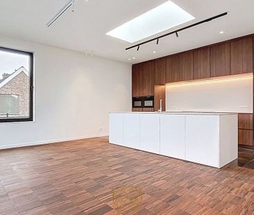 Villa te huur in Kontich voor € 2.400 met 3 slaapkamers - Photo 4