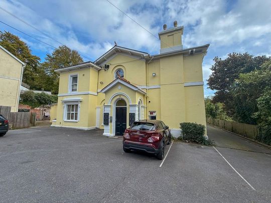 2 bedroom flat to rent - Photo 1