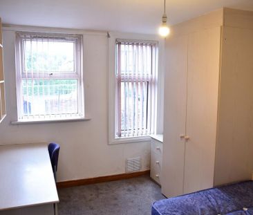 9 bedroom house to rent - Photo 2