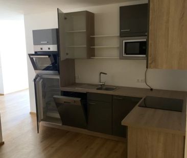 Moderne 3-Zimmer-Wohnung mit möblierter Küche und PKW-Stellplatz im... - Photo 5