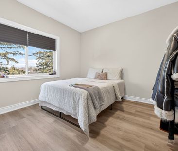 For Lease - 261 King Street Unit# 302, Hamilton, Ontario - Photo 5