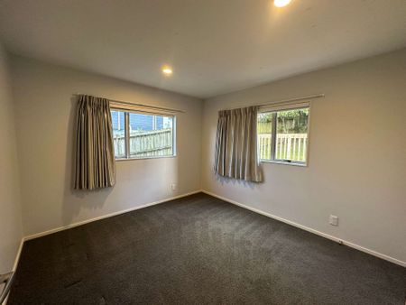 Spacious 3 Bedroom House in Glenfield - Photo 3