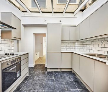 2 bedroom cottage to rent - Photo 3