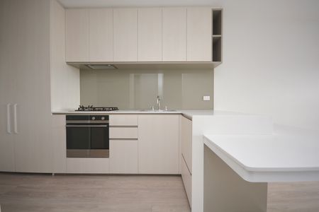 Two bedroom apartment - whitegoods included! - Photo 5