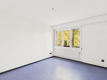 Charming 4.5-room semi-detached house on Sonnhaldenweg in Wittenbach - Foto 3