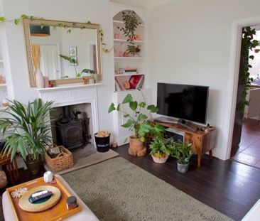 1 Bed Flat, Windmill Road, W5 - Photo 1