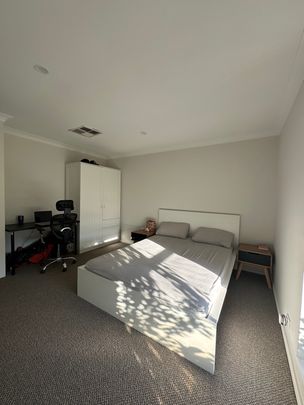 East Cannington - Photo 1