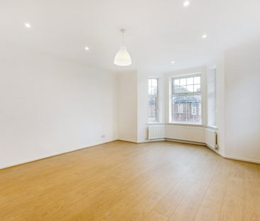 2 bedroom maisonette to rent - Photo 1