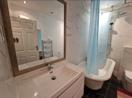 1 Bed Flat, Spencer Road, CR2 - Photo 5