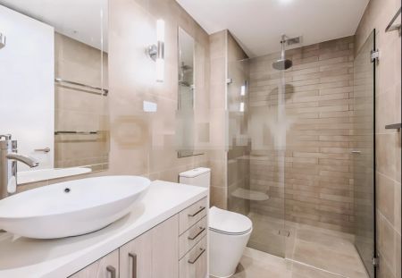 Studio-007 - Photo 2