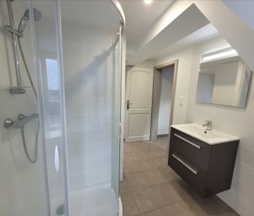 Location Appartement 2 pièces 43m² - Photo 4