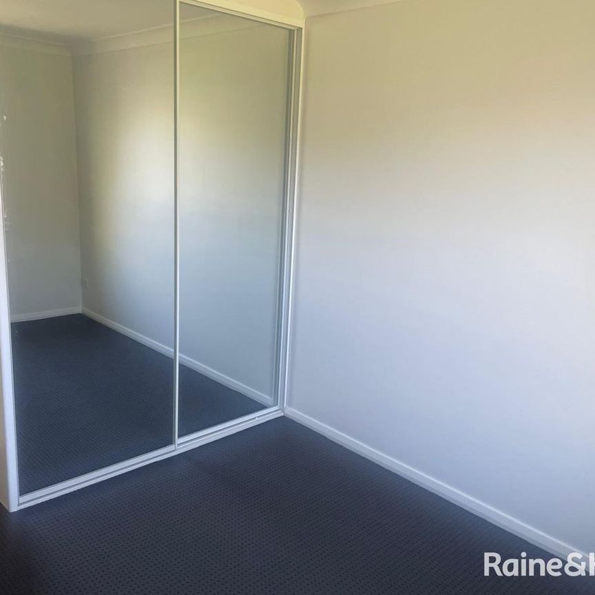 Recently Renovated Two Bedroom Granny Flat - Photo 1