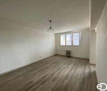 Pronájem bytu 2+1 69 m² - Photo 2