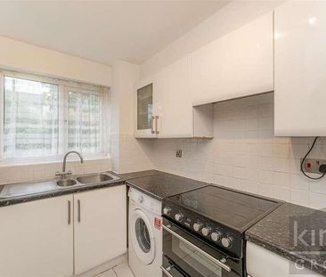 Celadon Close, Enfield, EN3 - Photo 4