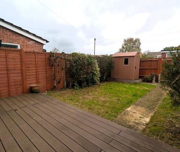 3 bedroom terraced house to rent - Photo 6