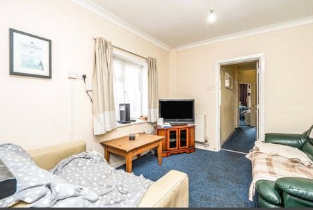 5 bedroom terraced house to rent - Photo 3