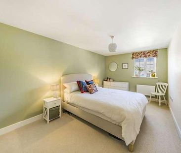 Cotts Field, Haddenham, HP17 - Photo 5