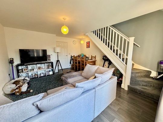 2 bedroom house to rent Cavell Place, Southampton, SO19 - Photo 1