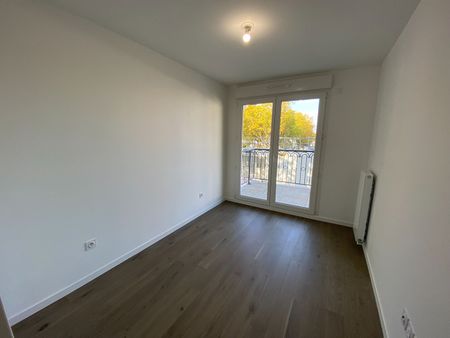 Location appartement 2 pièces, 39.78m², Le Plessis-Robinson - Photo 3