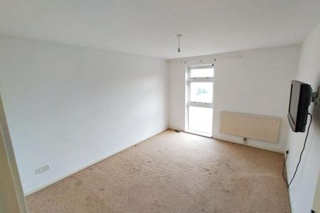 Hopton Road - Photo 2