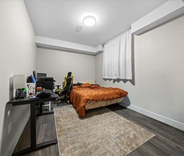 For Lease - 22 Inverkip Avenue Unit# A, Hunt Club - South Keys and ... - Photo 5