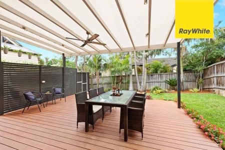 A Spacious, Charming Home In A Convenient Location - Photo 2