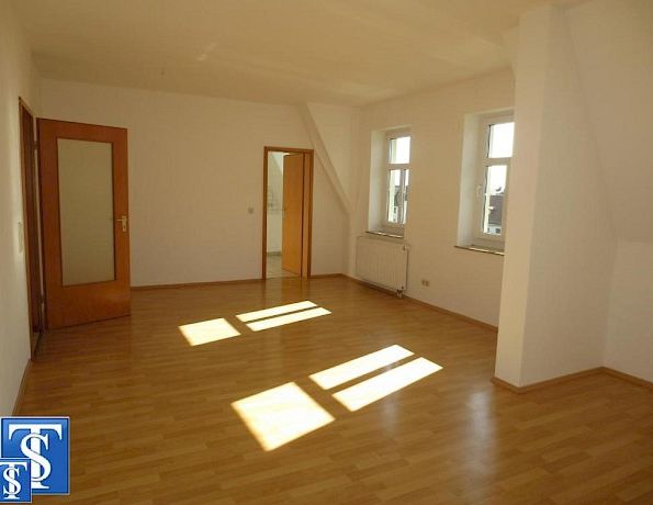 zentrumsnahe 3 Zimmer DG Wohnung in Plauen - Foto 1