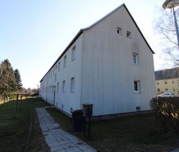 Gemütliche 2 Raumwohnung mit Balkon am ruhigen Stadtrand - Photo 3