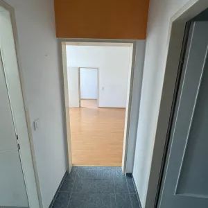 Helle zentrumsnahe 2-Zimmer-Wohnung - ideal für TU-Studenten - Photo 3