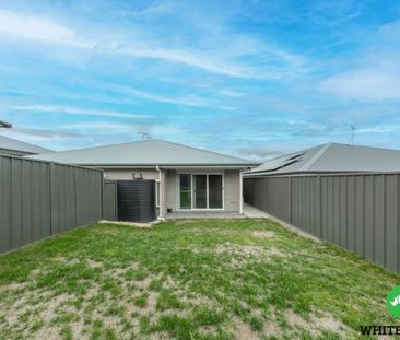 1a/11 Charlow Street, Googong - Photo 3